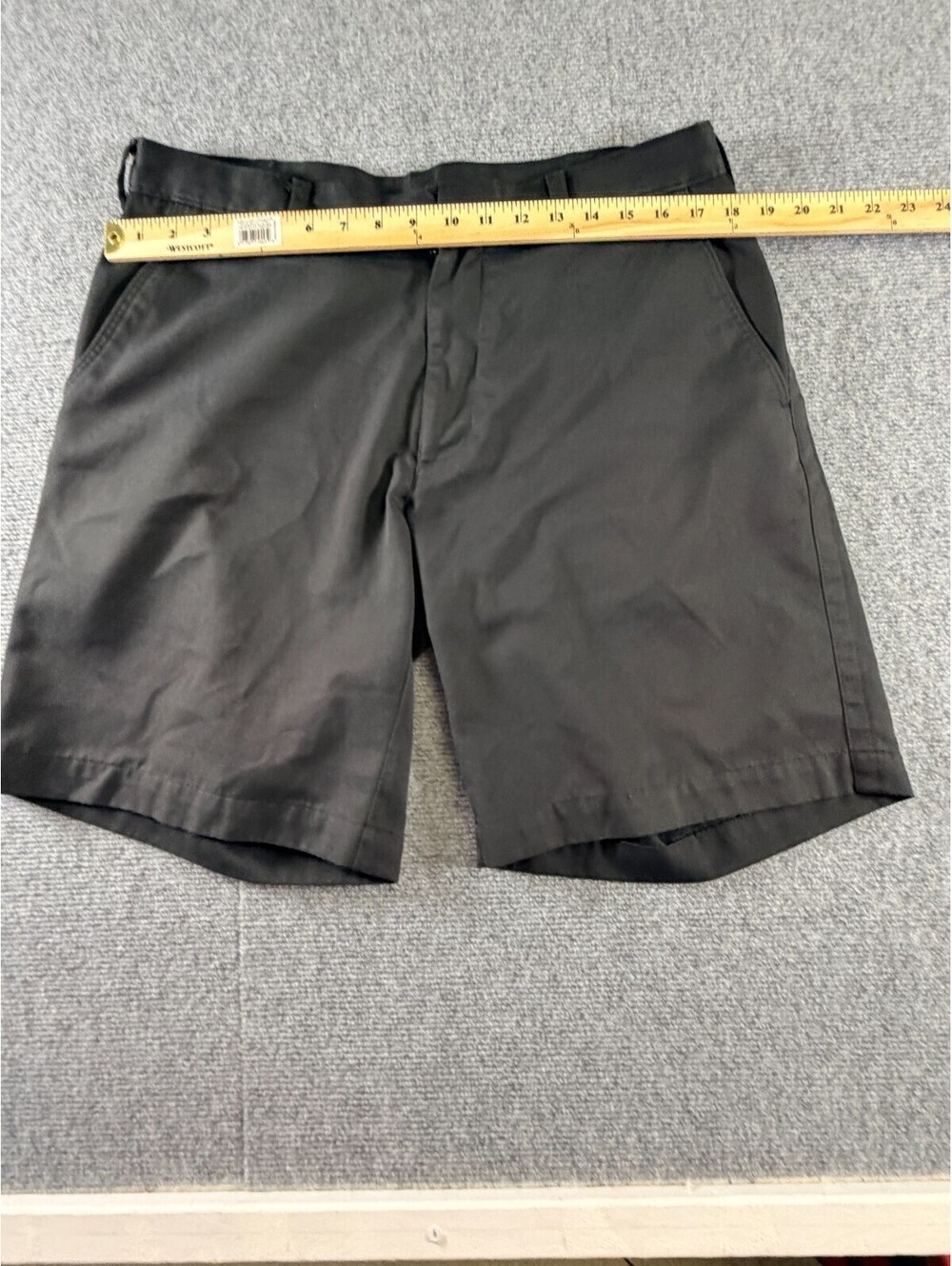 PGA TOUR Mens Golf Shorts Black Flat Front Performance Casual Size 40 - Picture 4 of 9